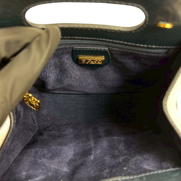 GUCCI Blue Leather Shoulder Bag - Picture 9 of 10